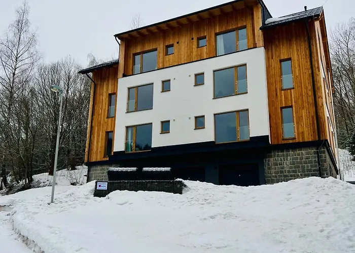 Golden Ridge Apartments