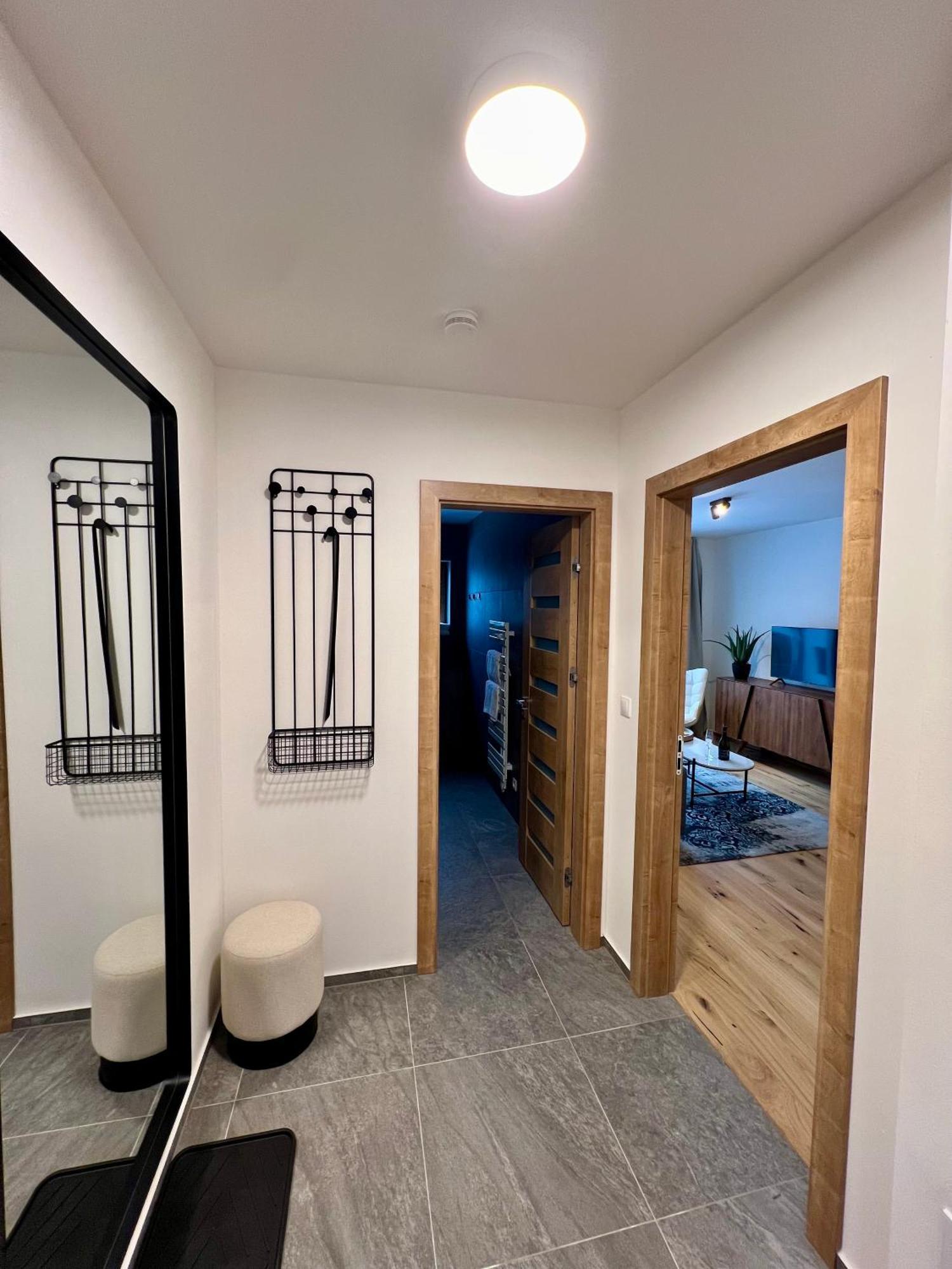 Golden Ridge Apartment